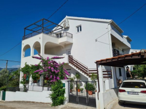 Apartments by the sea Arbanija, Ciovo - 11321